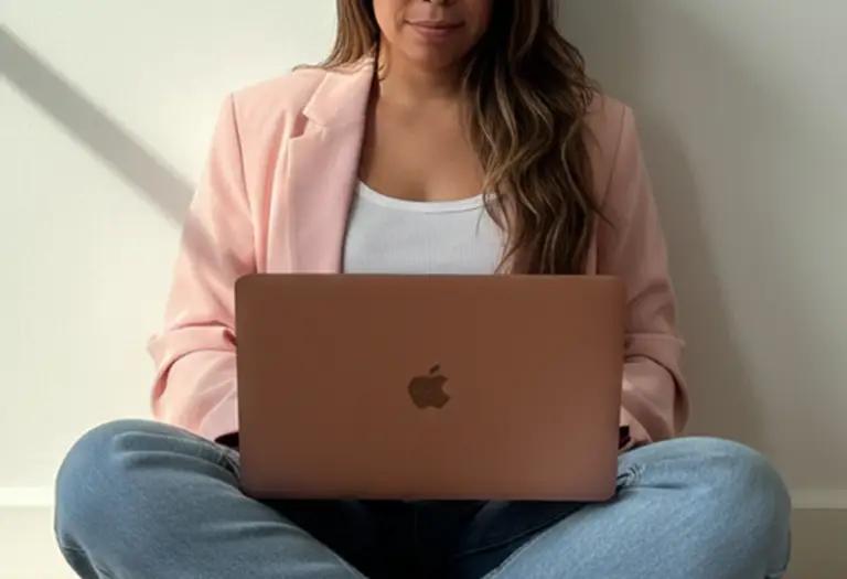 Asesoría 1 a 1 para aplicar correctamente la identidad visual de una marca